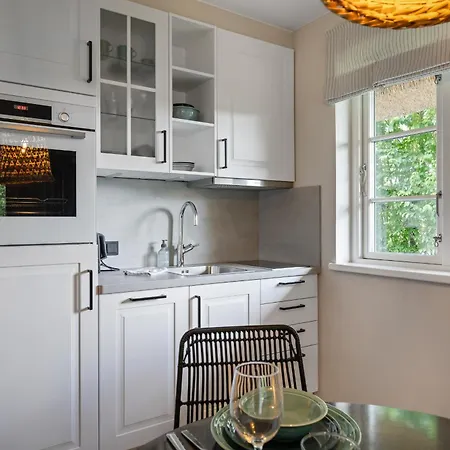 6 Apartament *